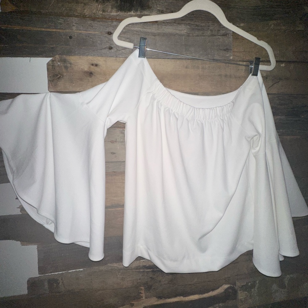 Banana Republic small white bell sleeve blouse - Picture 8 of 9